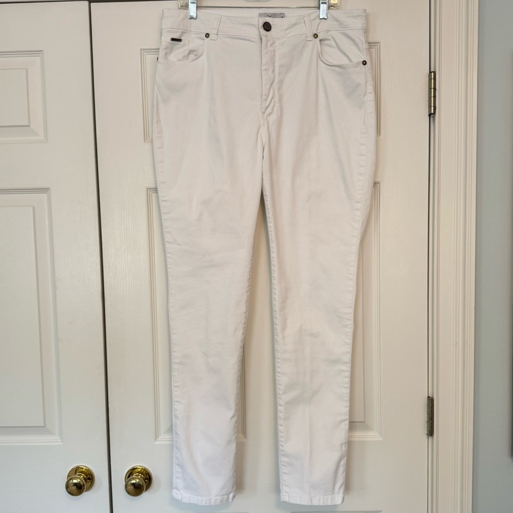 EUC beija flor Jennifer Skinny in White Size 14